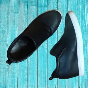 Madden girl black wedged heel sneaker size 8